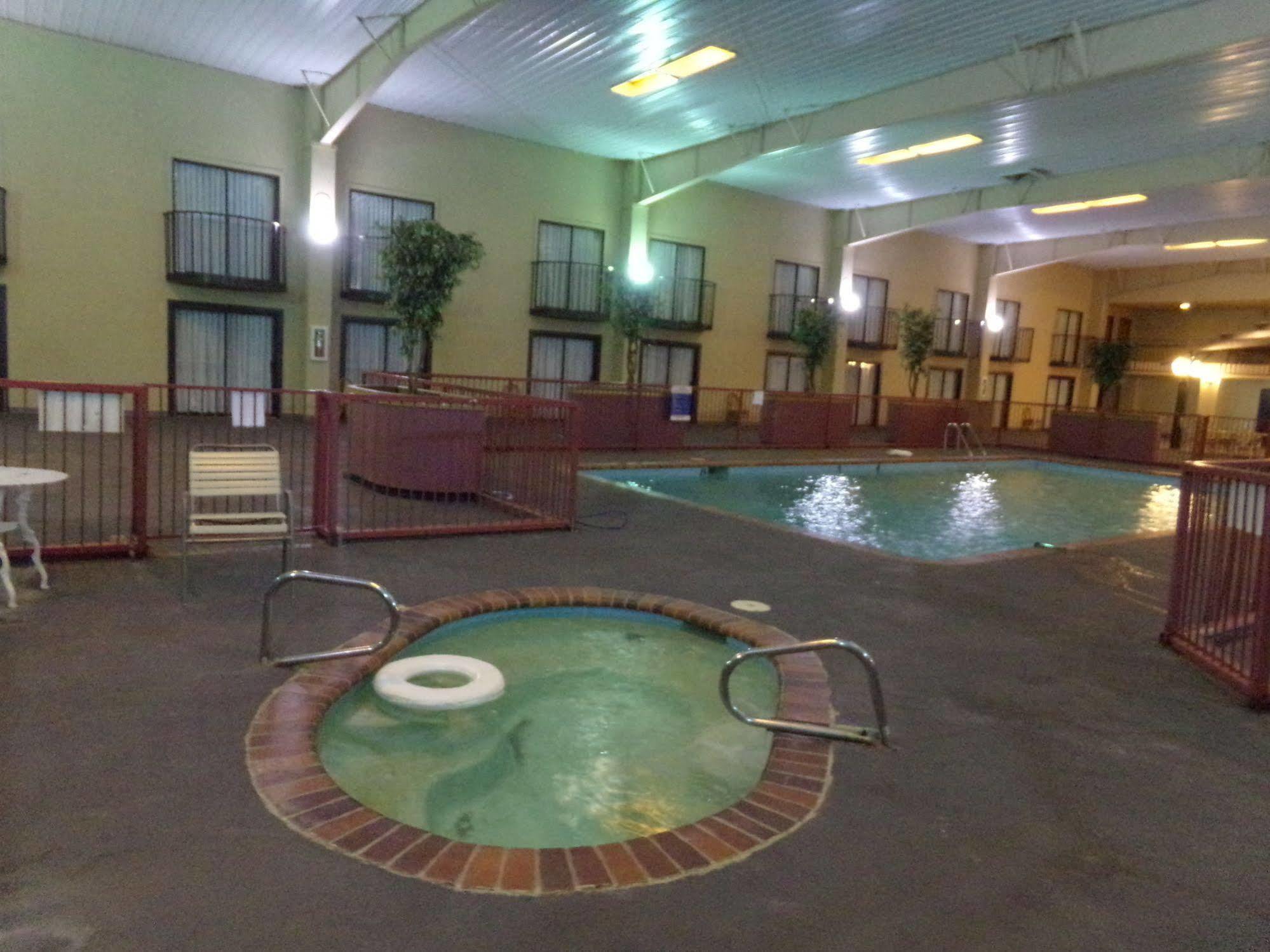 Econo Lodge Inn&Suites Altus Esterno foto